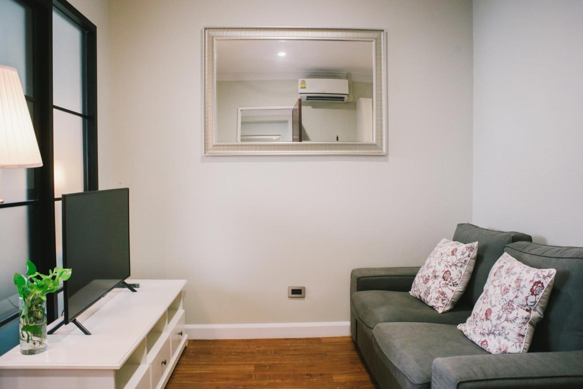 Cc Residences Банкок Екстериор снимка