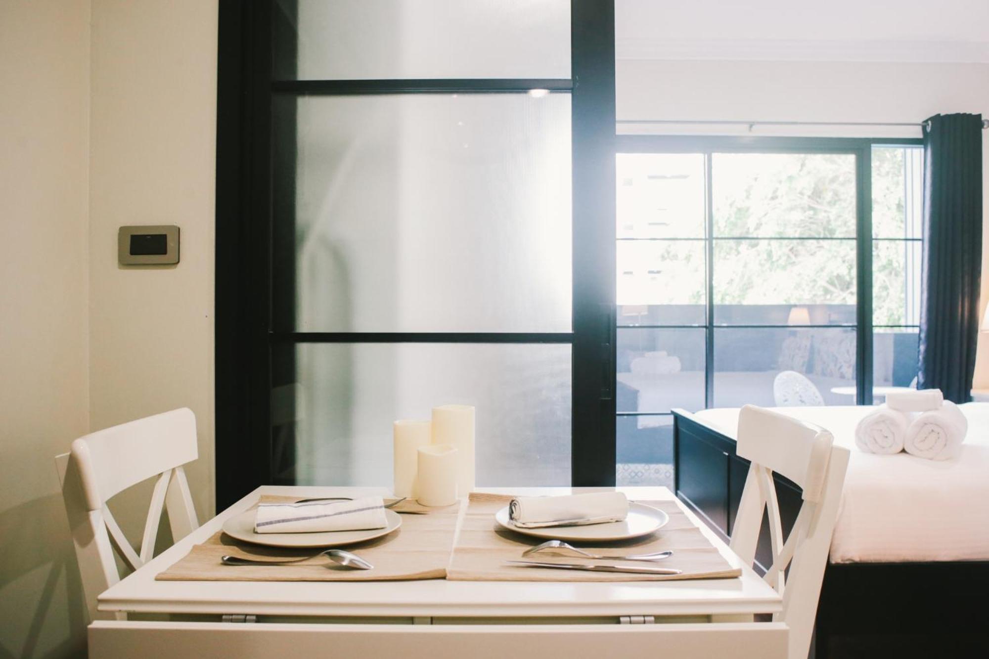 Cc Residences Банкок Екстериор снимка